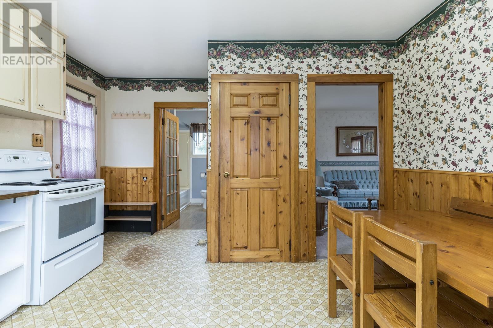 For sale 2676 Sackville Drive, Upper Sackville, Nova Scotia B4E3C3 202410062 REALTOR.ca