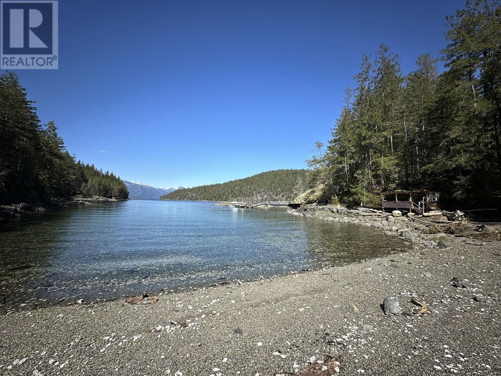 For sale 123 AGNEW PASSAGE SHORELINE, Nelson Island, British Columbia