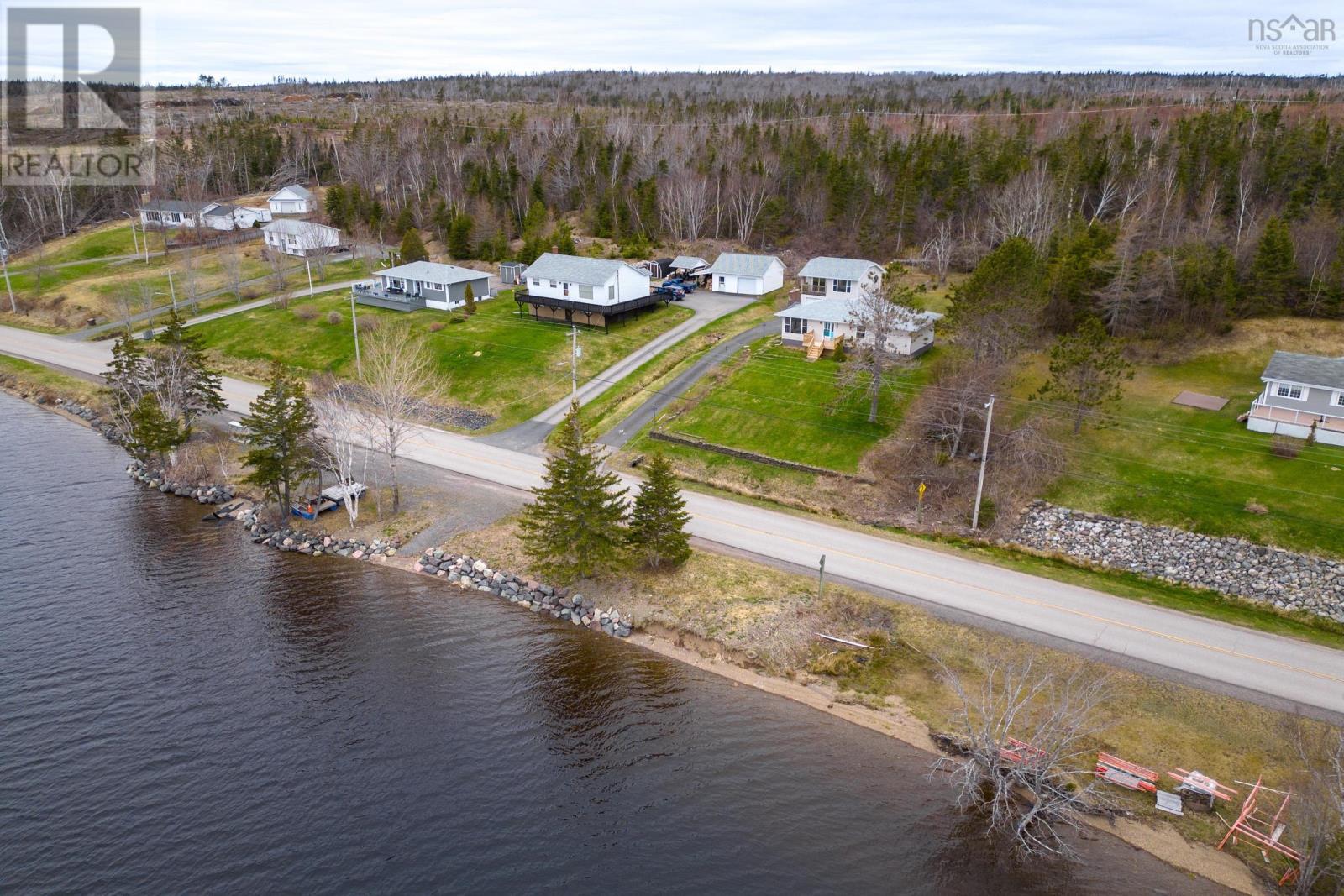 For sale 1818 Hillside Road, Marion Bridge, Nova Scotia B1K3N4 202409377 REALTOR.ca