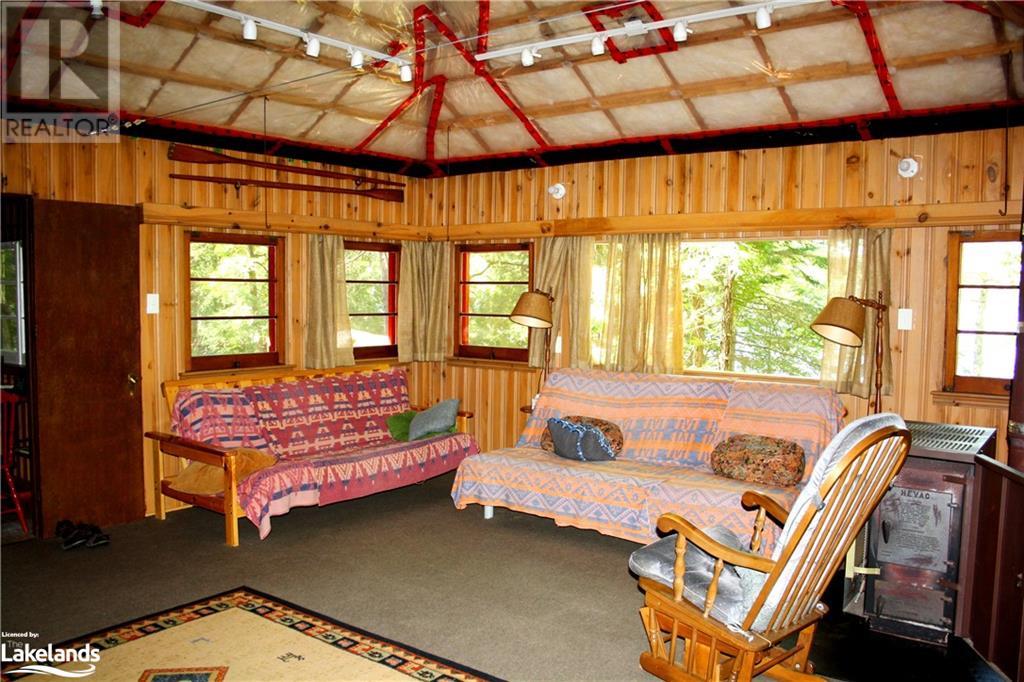 For sale 11045 GRACE LAKE NORTH SHORE, Wilberforce, Ontario K0L3C0