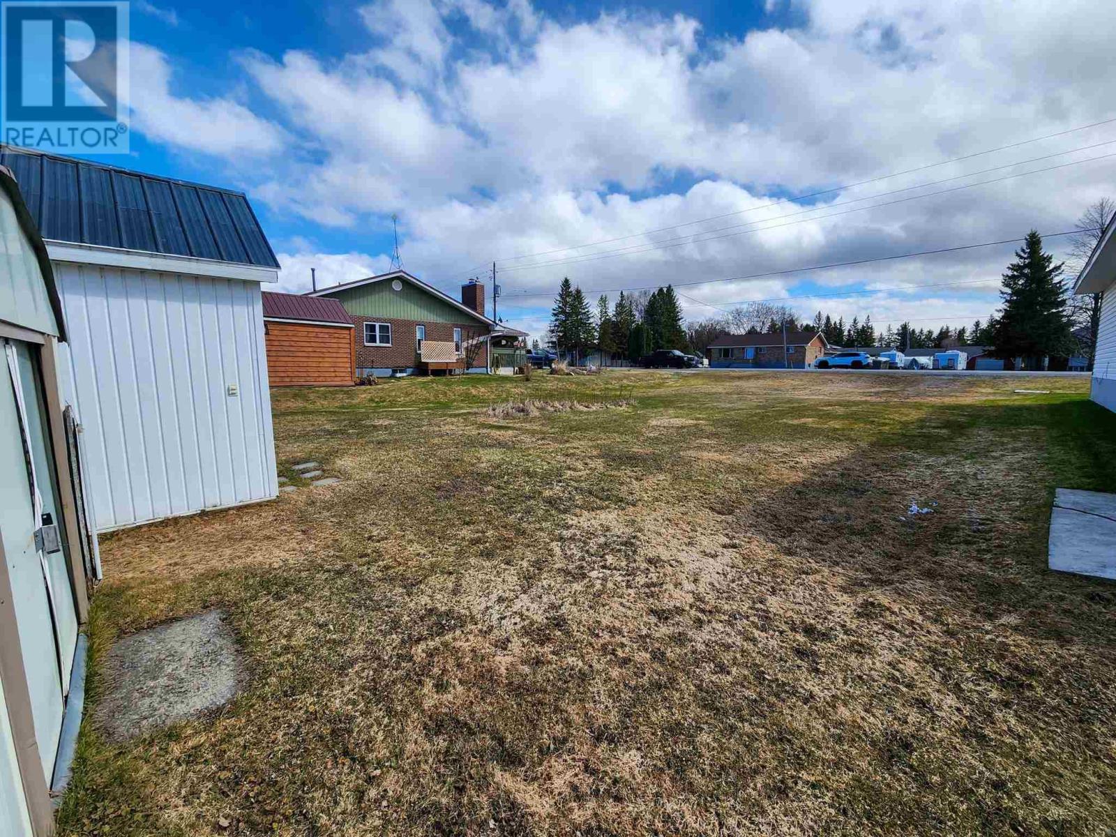 For sale 123 Fourth AVE, Englehart, Ontario P0J1H0 TM240739 REALTOR.ca