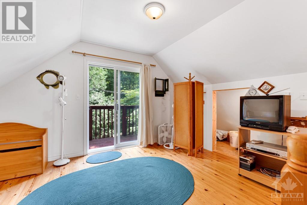 For sale 392 BADOUR ROAD, Maberly, Ontario K0H2B0 1391258 REALTOR.ca