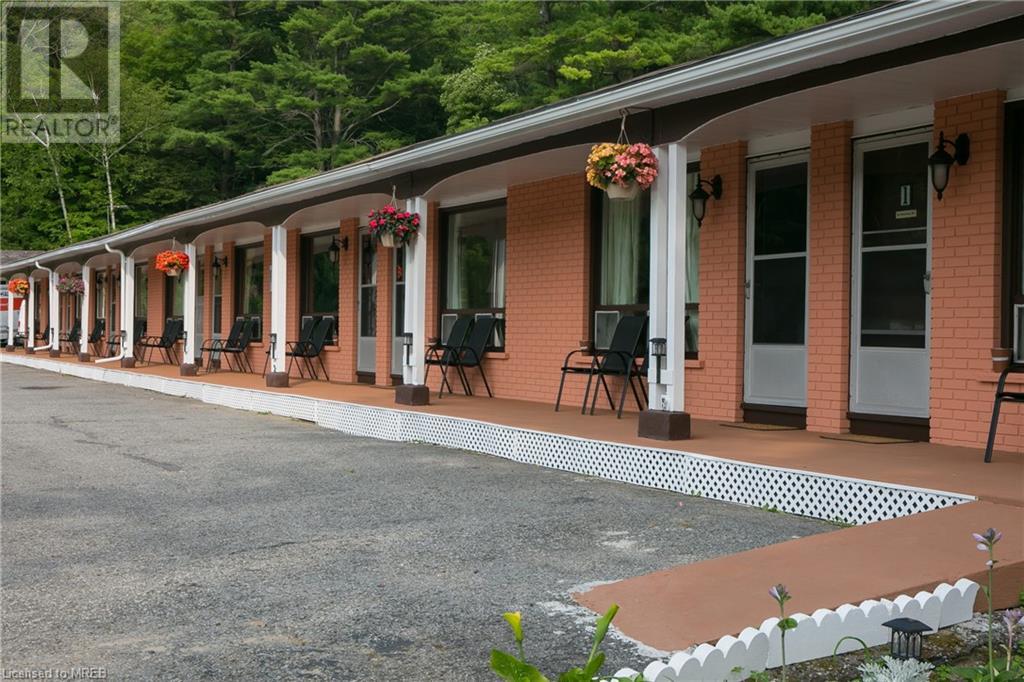 For sale 299 15 Highway, Seeleys Bay, Ontario K0H2N0 40594506