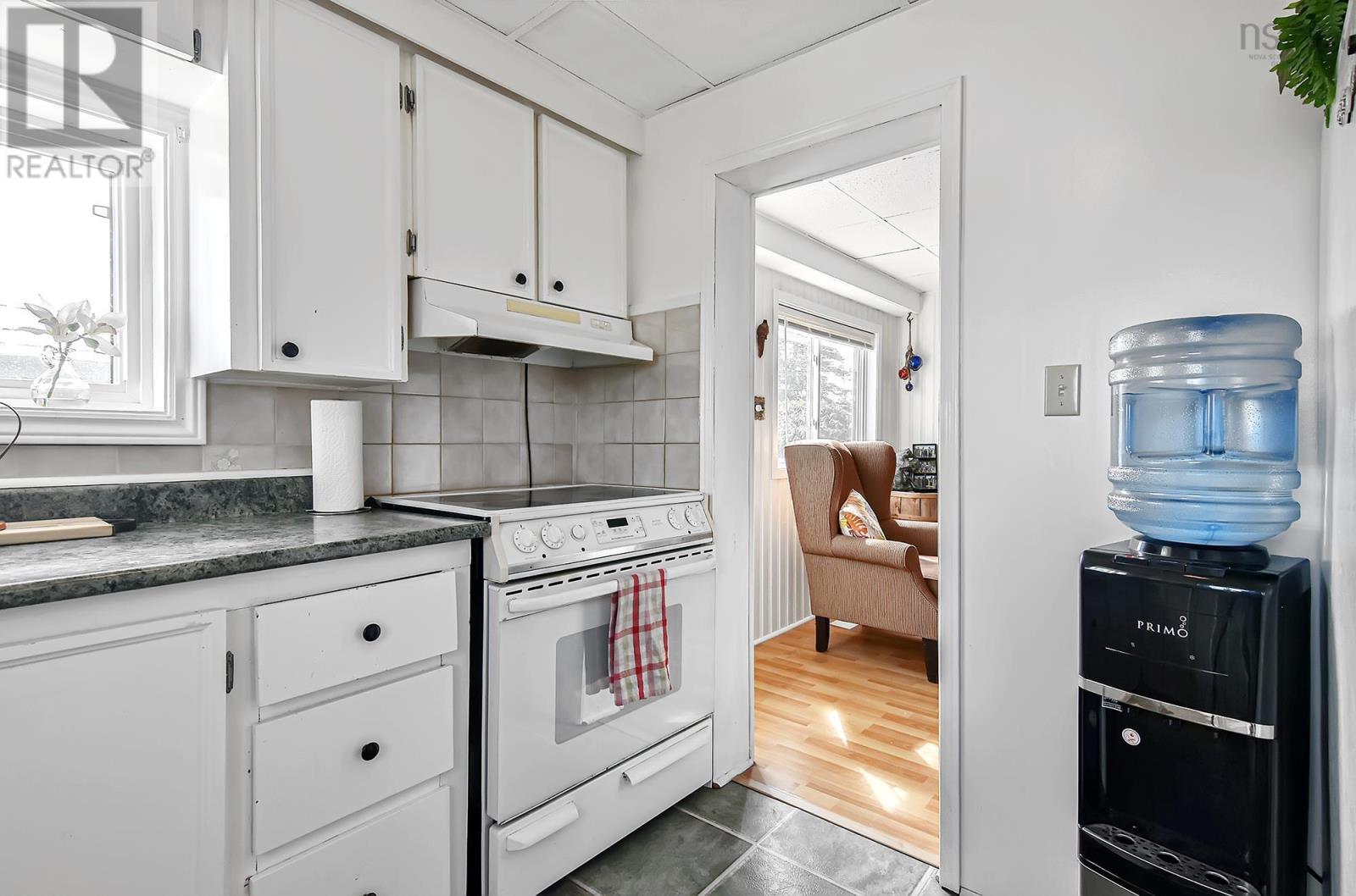 For sale 9 Johnson Avenue, West Chezzetcook, Nova Scotia B0J2L0 202405758 REALTOR.ca