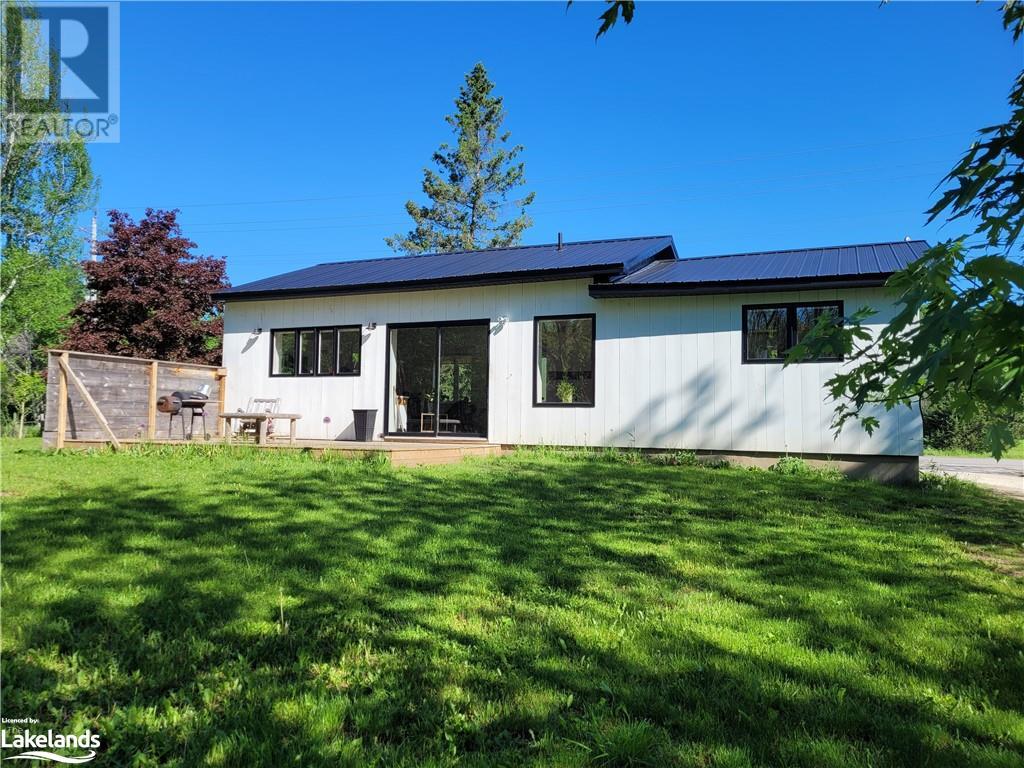 For sale 7965 COUNTY ROAD 9, Creemore, Ontario L0M1S0 40589392