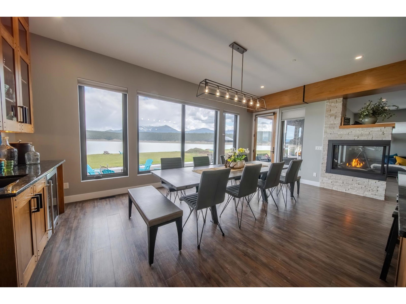 For sale 1574 KOOCANUSA LAKE DRIVE, Lake Koocanusa, British Columbia