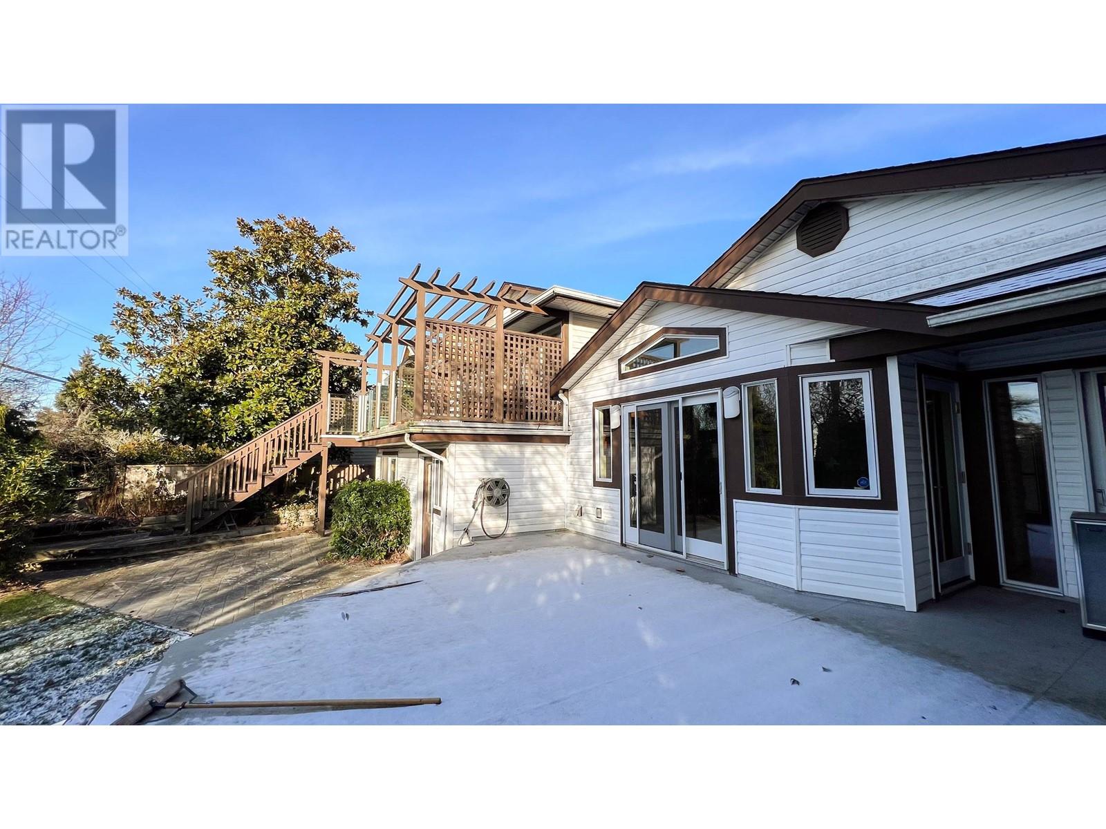 For sale 8511 SEAFAIR DRIVE, Richmond, British Columbia V7C1X7 R2871393 REALTOR.ca