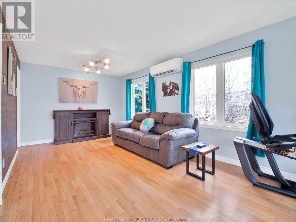 For sale 411 Cornwall, Shediac, New Brunswick E4P1N9 M159654