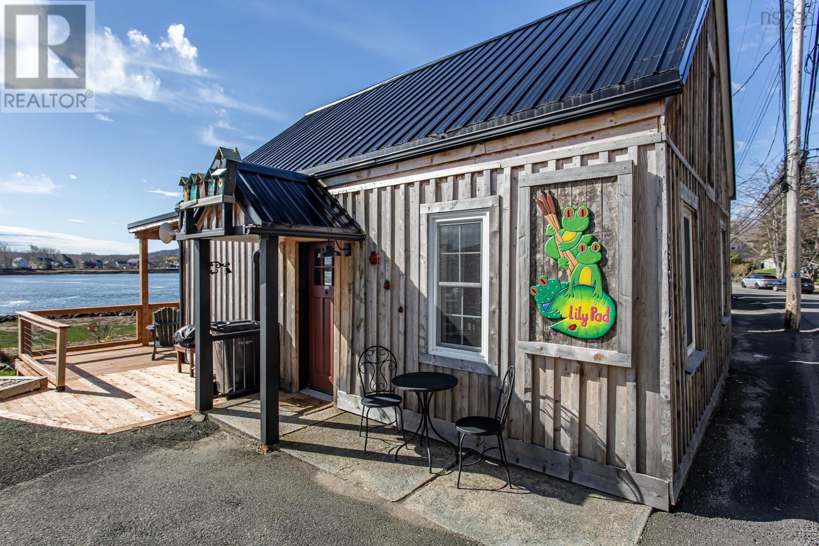 For sale 5374 Granville Road, Granville Ferry, Nova Scotia B0S1A0