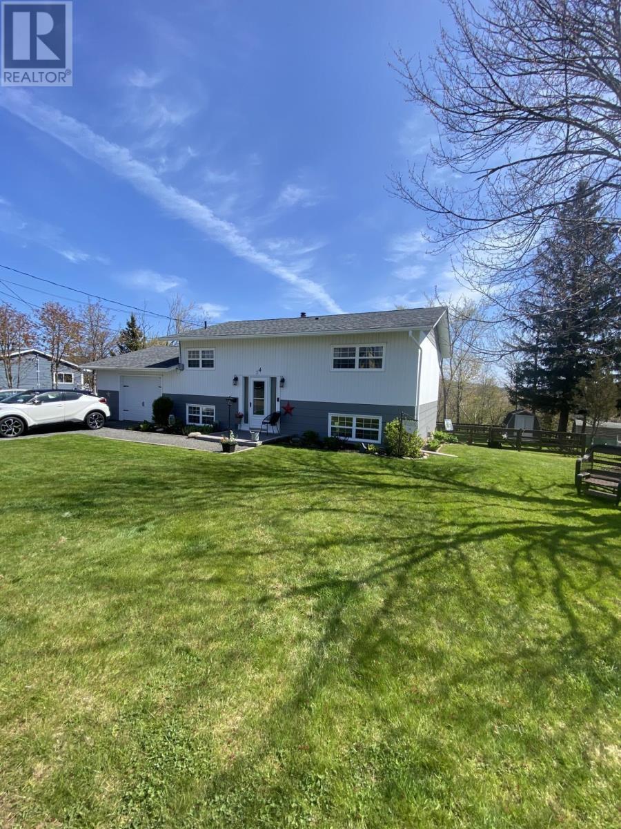 14 HILLSIDE DRIVE, Antigonish, Nova Scotia B2G1H4 REALTOR.ca