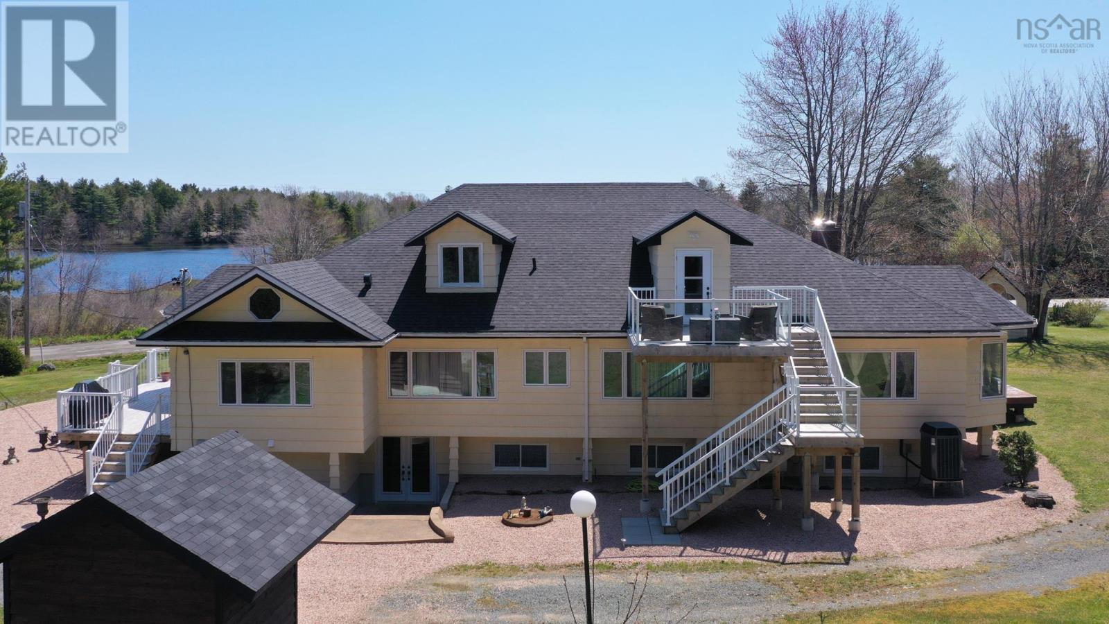 For sale 12072 Highway 3, Lunenburg, Spectacle Lakes, Nova Scotia B0J2C0 202411696 REALTOR.ca