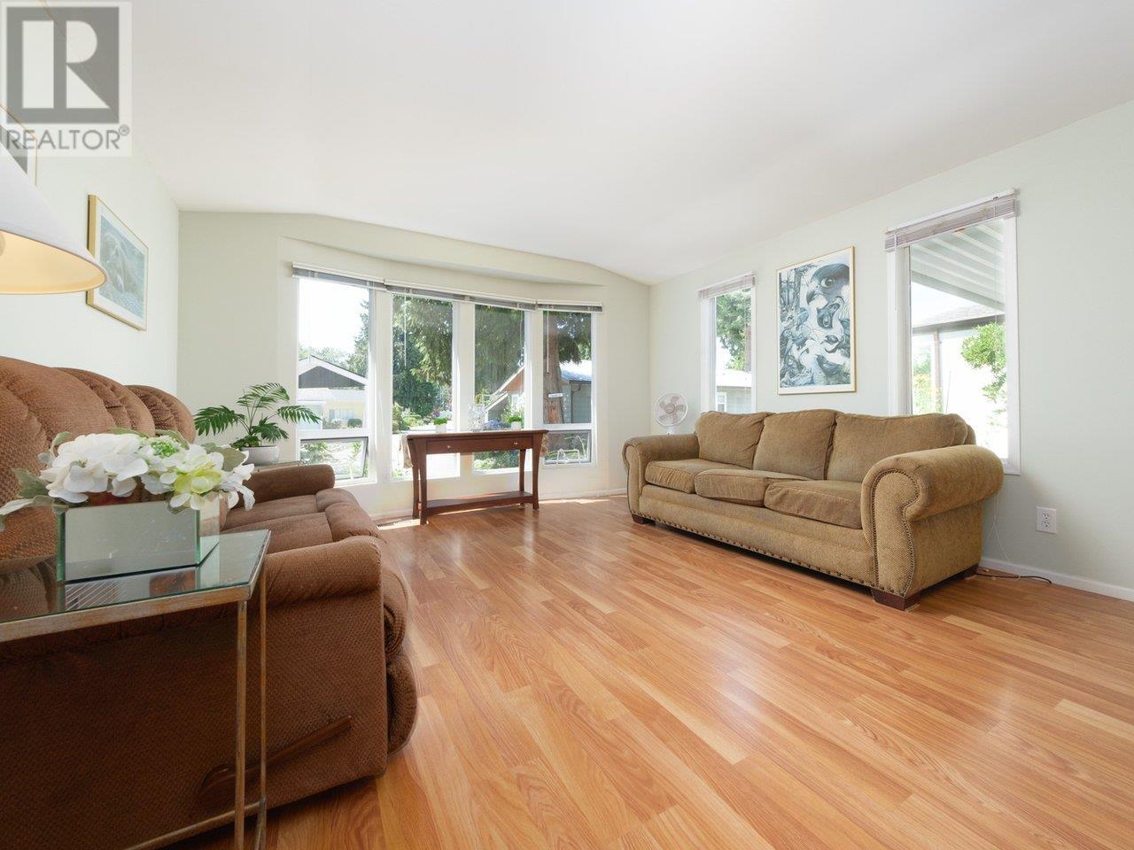 For sale 129 HIAWATHA DRIVE, West Vancouver, British Columbia V7P3E8