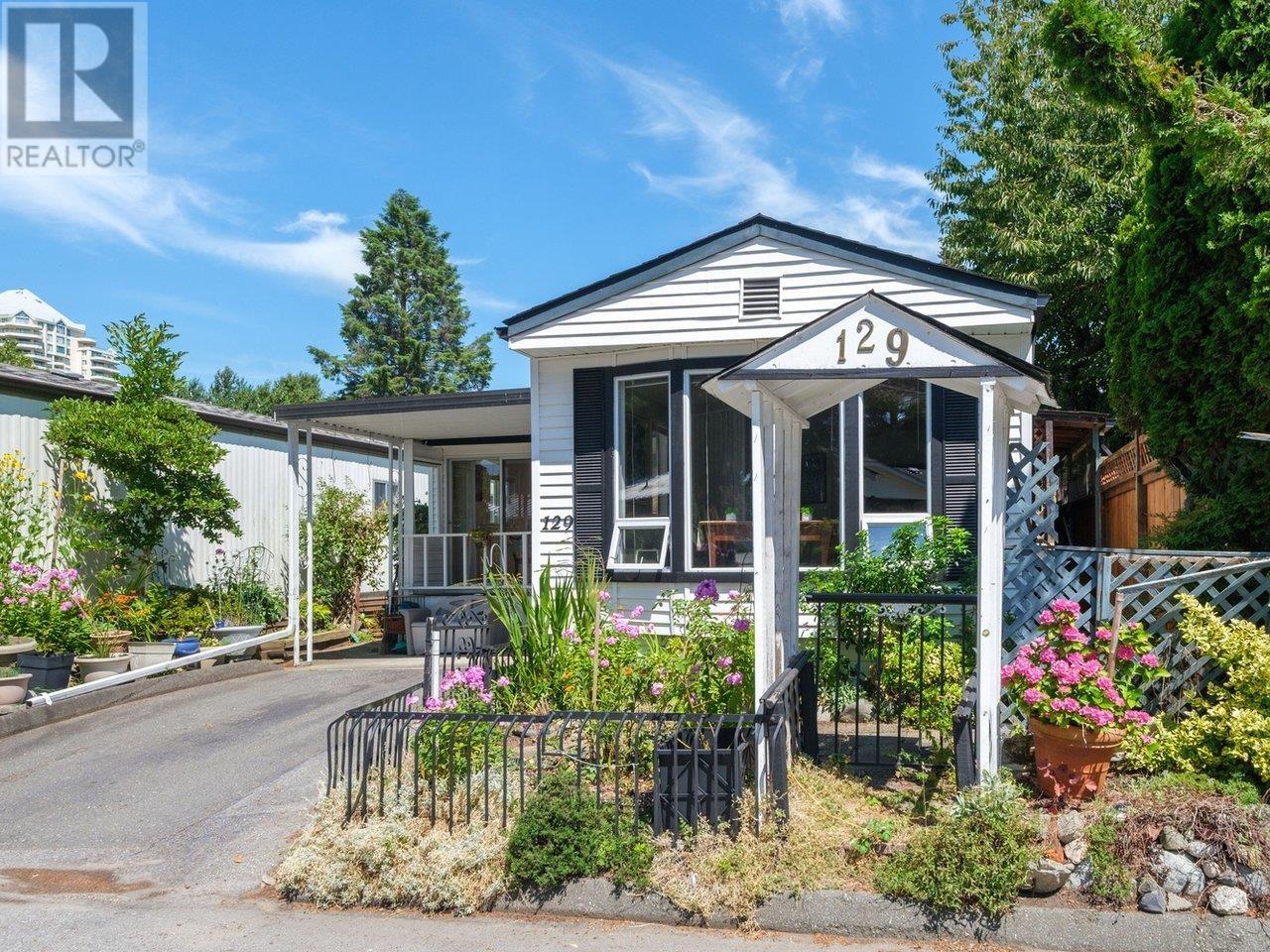 For sale 129 HIAWATHA DRIVE, West Vancouver, British Columbia V7P3E8