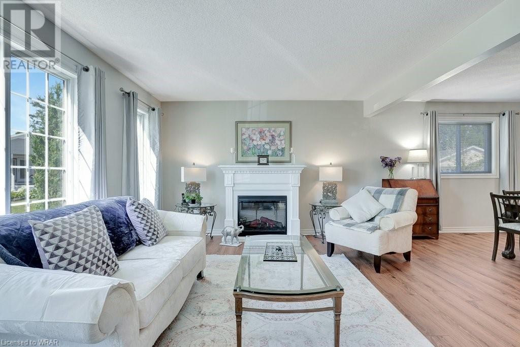 For sale 121 KILROOT Place, Freelton, Ontario L8B1A5 40590381 REALTOR.ca