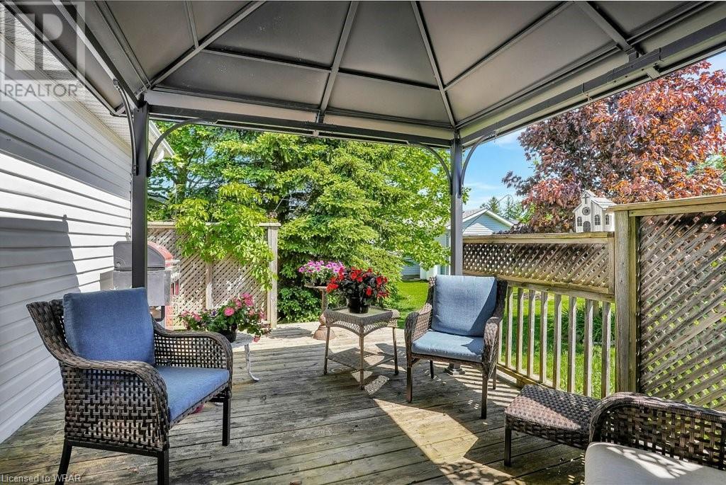 For sale 121 KILROOT Place, Freelton, Ontario L8B1A5 40590381