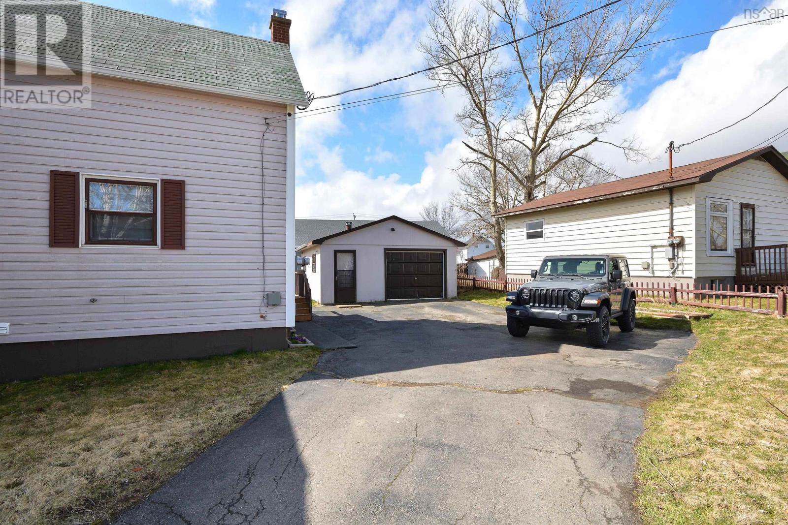 11 Caseys Lane, Glace Bay, Nova Scotia B1A3H2 REALTOR.ca