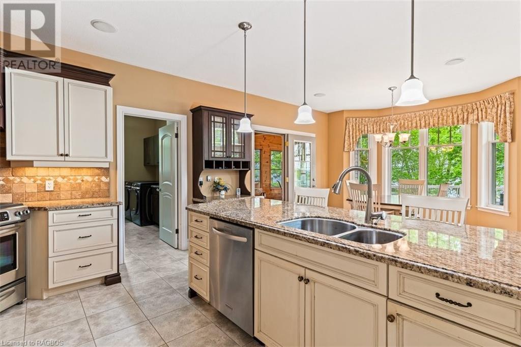 For sale 215 BALMY BEACH Road, Bluffs, Ontario N4K5N4