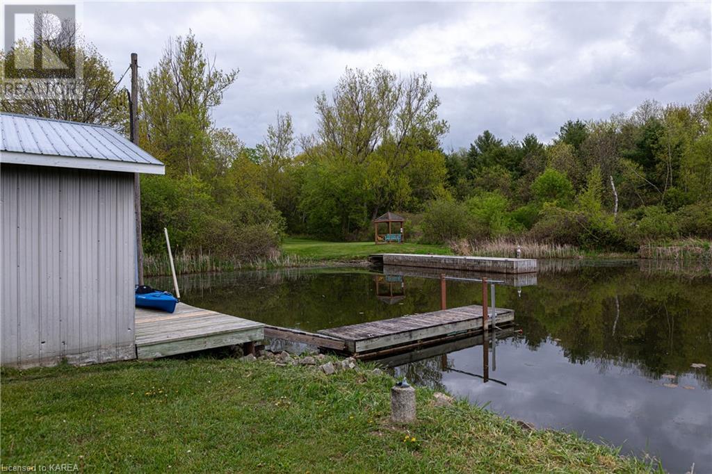 For sale 5 NARROWS LANE RD Lane, Mallorytown, Ontario K0E1R0