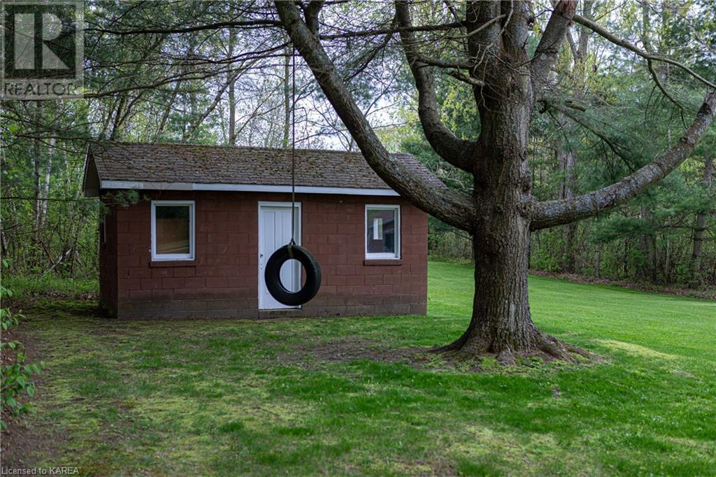 For sale 5 NARROWS LANE RD Lane, Mallorytown, Ontario K0E1R0