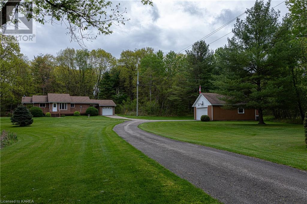 For sale 5 NARROWS LANE RD Lane, Mallorytown, Ontario K0E1R0