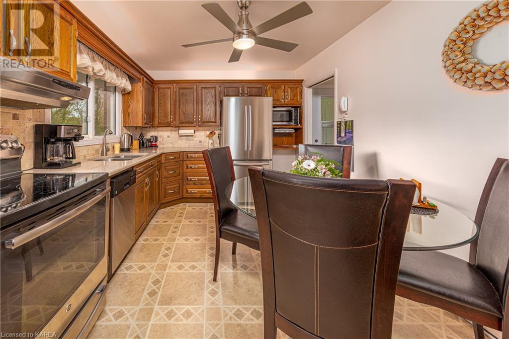 For sale 5 NARROWS LANE RD Lane, Mallorytown, Ontario K0E1R0