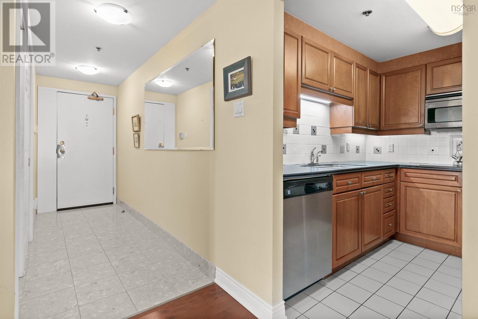 905 1465 Brenton Street, Halifax, Nova Scotia B3J3T3 REALTOR.ca