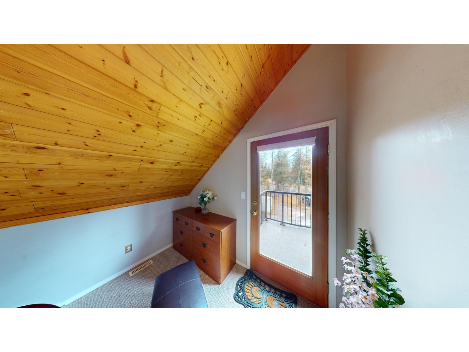 For sale 9725 BRAUNAGEL ROAD, Moyie, British Columbia V0B2A0 2476531