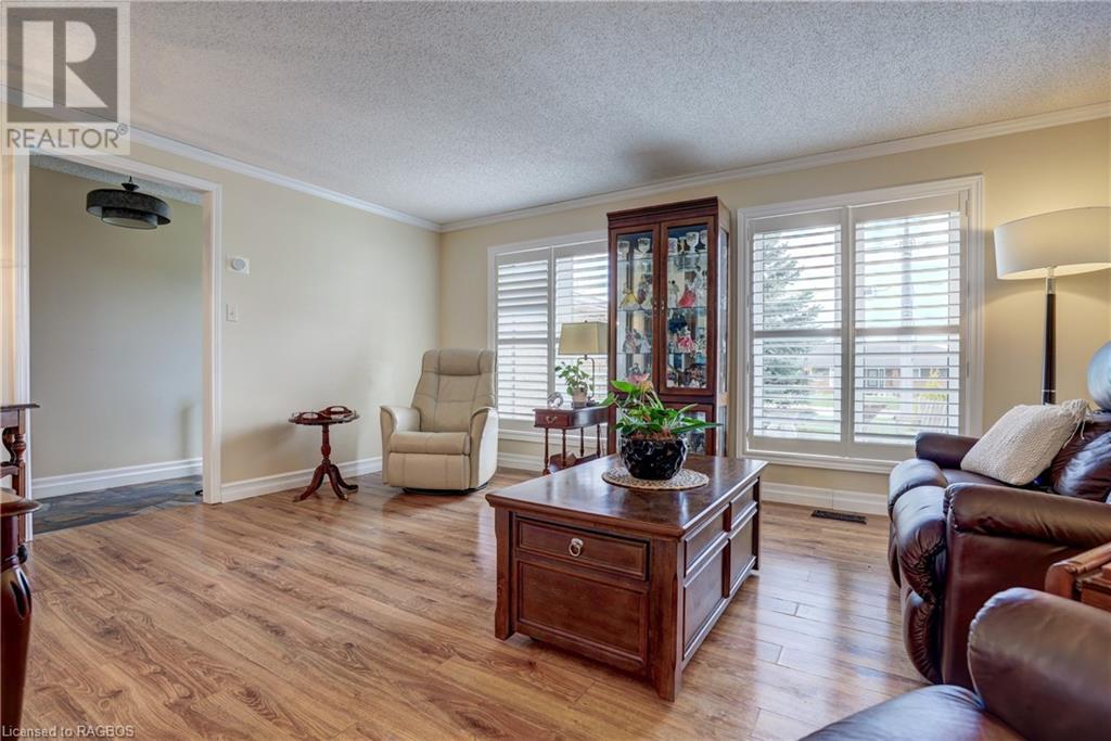 For sale 355 ROW, Kincardine, Ontario N2Z2K1 40575349