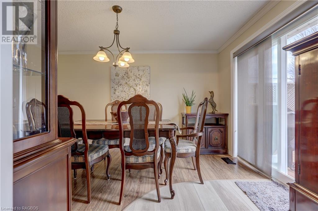 For sale 355 ROW, Kincardine, Ontario N2Z2K1 40575349