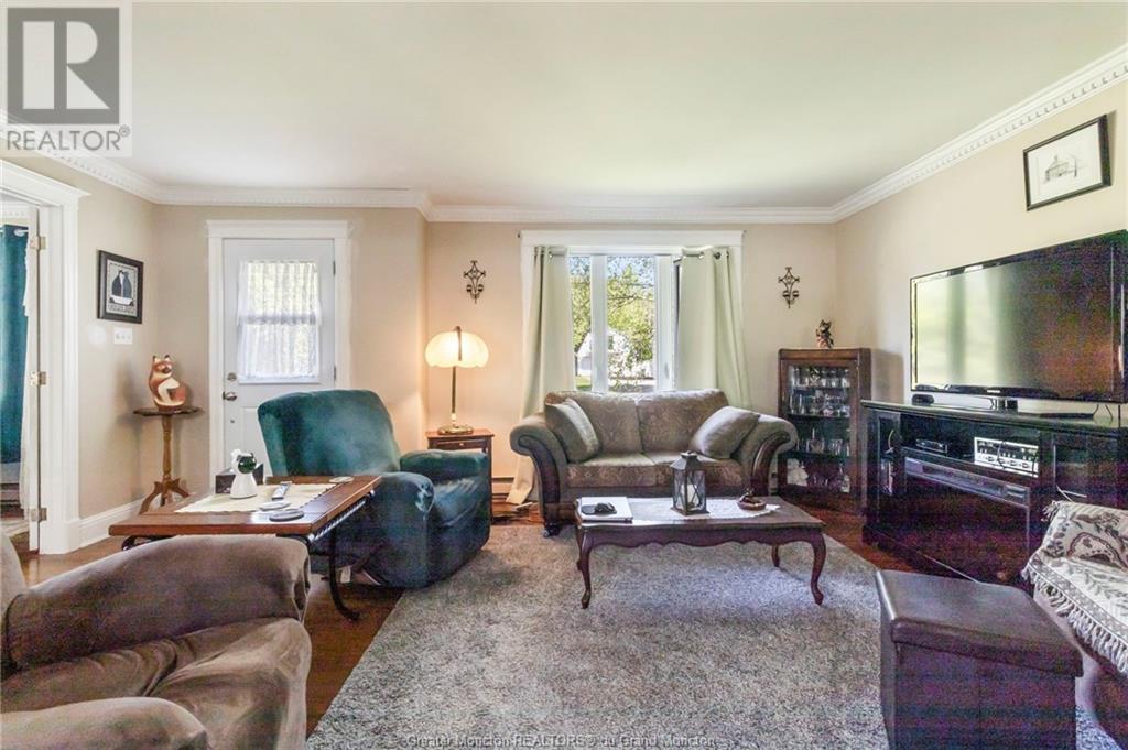 For sale 6 Dundas, SaintAntoine, New Brunswick E4V1N8 M159605