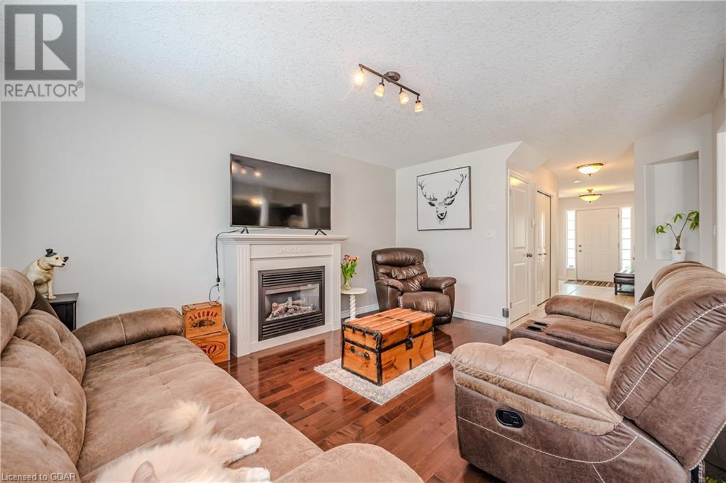 For sale 16 CREIGHTON Avenue, Guelph, Ontario N1E0G8 40587195