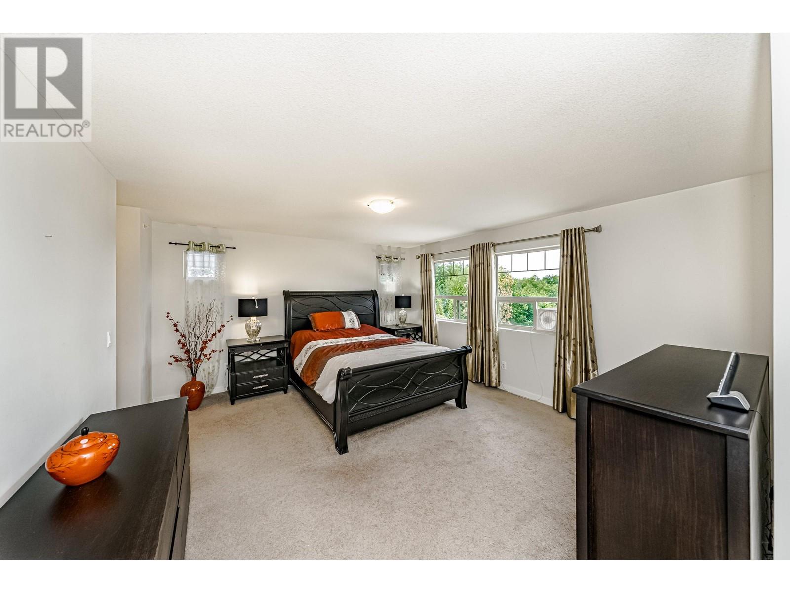 For sale 10715 BEECHAM PLACE, Maple Ridge, British Columbia V2W0E9