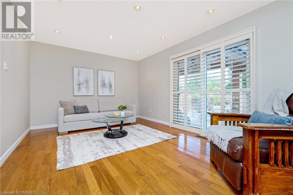 For sale 839 MERRITT Drive, Milton, Ontario L9T4J9 40595906 REALTOR.ca