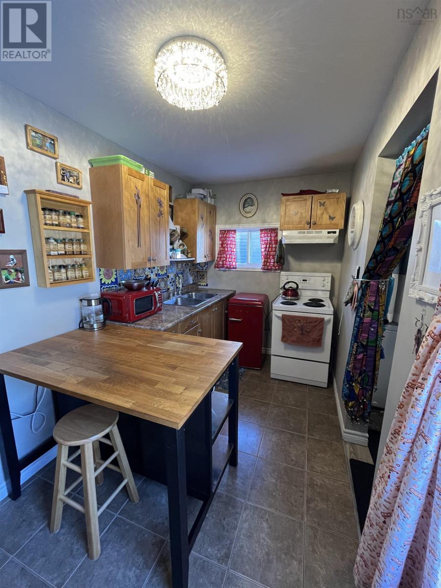 For sale 495 High Street, New Glasgow, Nova Scotia B2H2X9 202404344