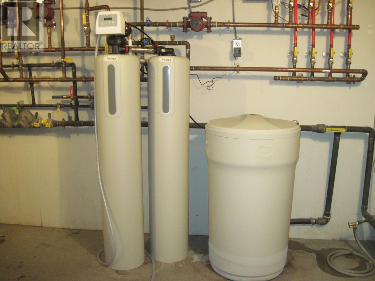 For sale 2165 FADEAR CREEK ROAD, Heffley, British Columbia V0E2E0