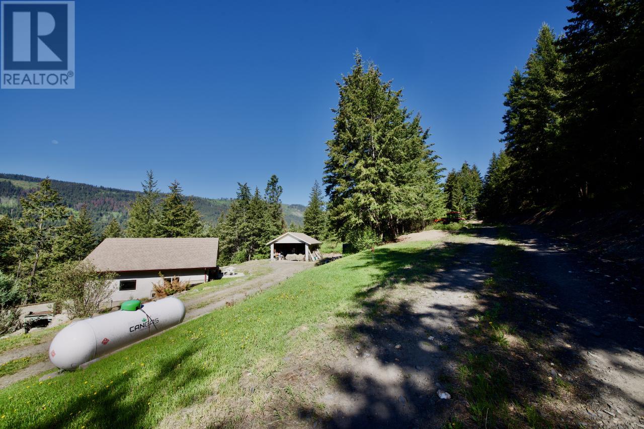 For sale 2165 FADEAR CREEK ROAD, Heffley, British Columbia V0E2E0