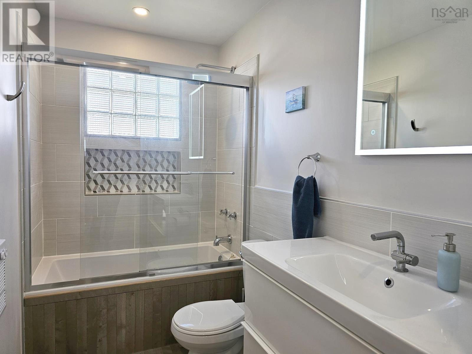 For sale 12443 Shore Road, Port Nova Scotia B0S1P0 202404178