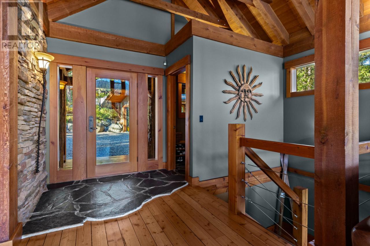 For sale 2388 HEFFLEY LAKE ROAD, Heffley, British Columbia V0E1Z1