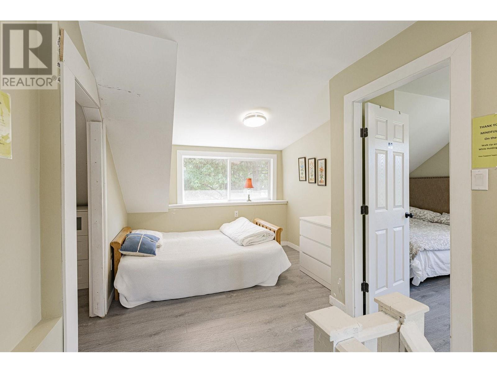 For sale 11565 248 STREET, Maple Ridge, British Columbia V4R1H6