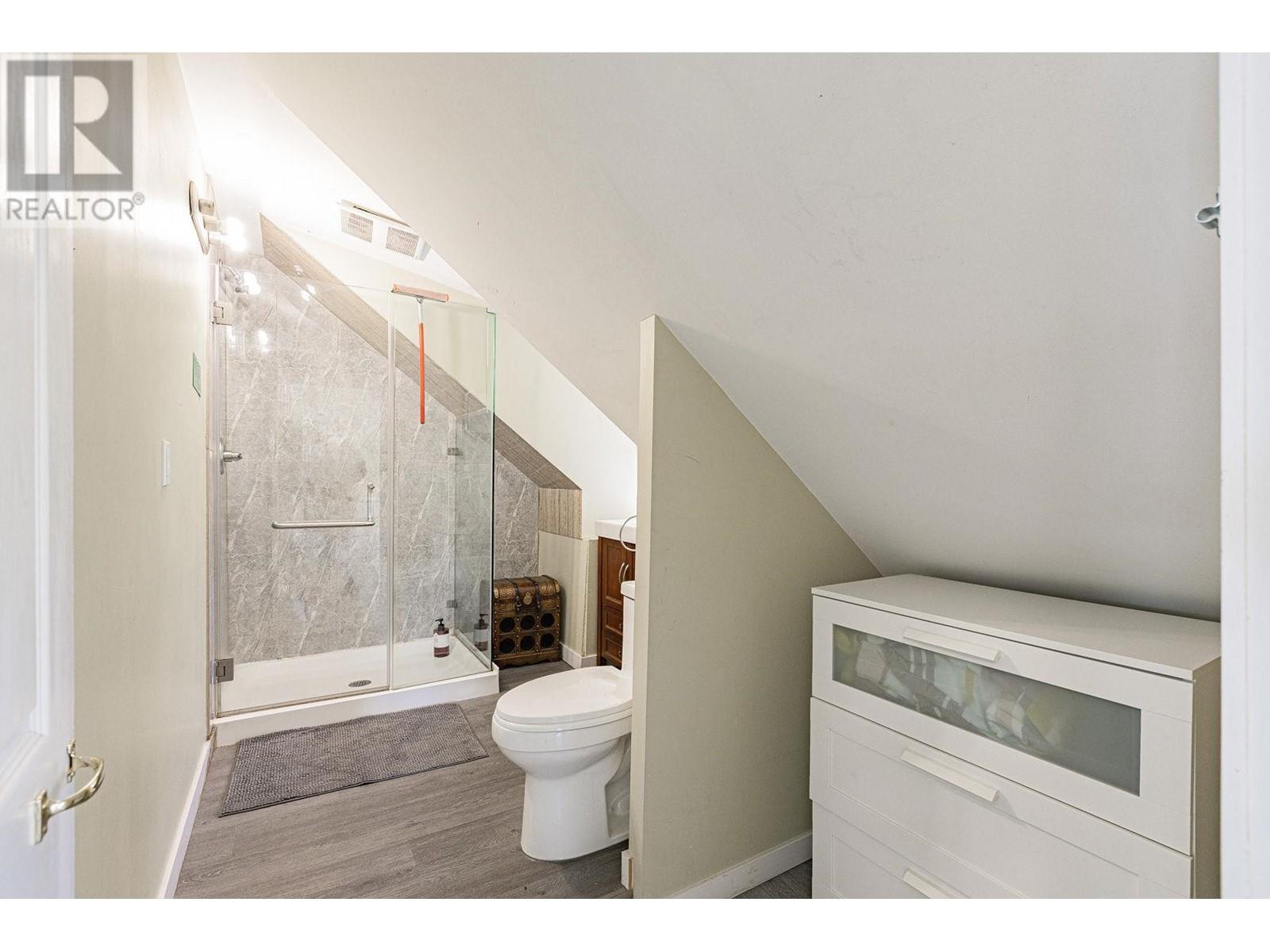 For sale 11565 248 STREET, Maple Ridge, British Columbia V4R1H6