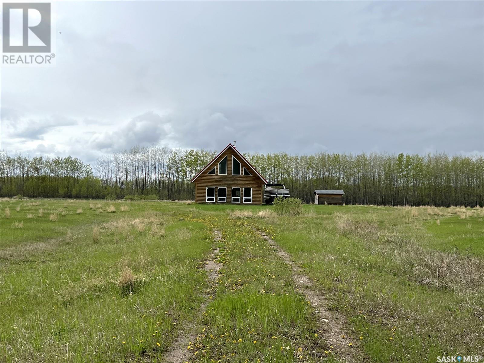 For sale: Loon Lake Acreage, Loon Lake Rm No. 561, Saskatchewan S0M1L0 ...