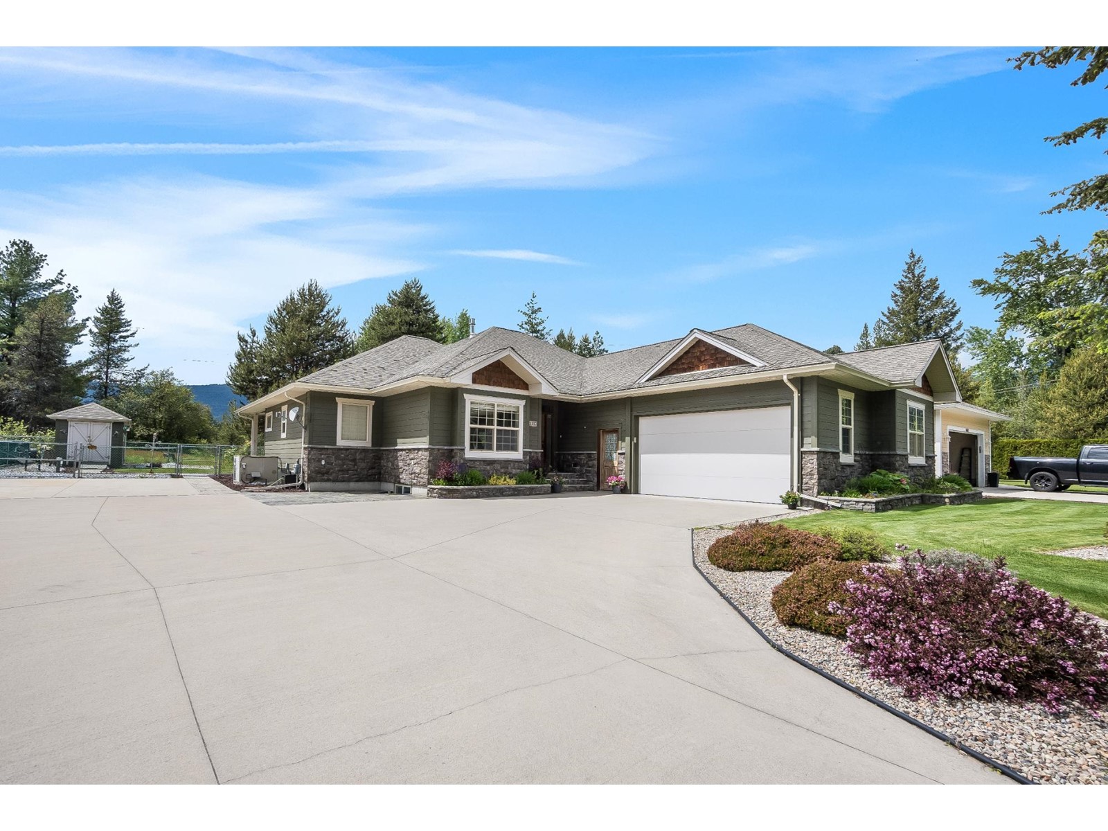 For sale 1604 TOWER RIDGE ROAD, Ootischenia, British Columbia V1N4W7