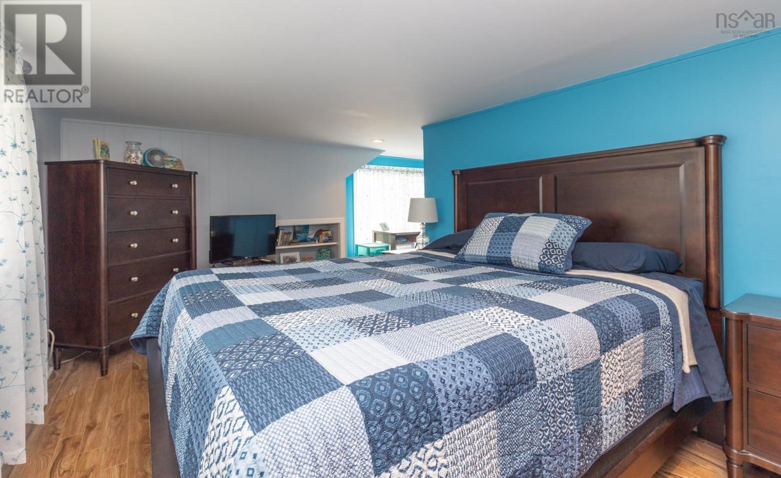 For sale 1192 335 Highway, Middle West Pubnico, Nova Scotia B0W2M0