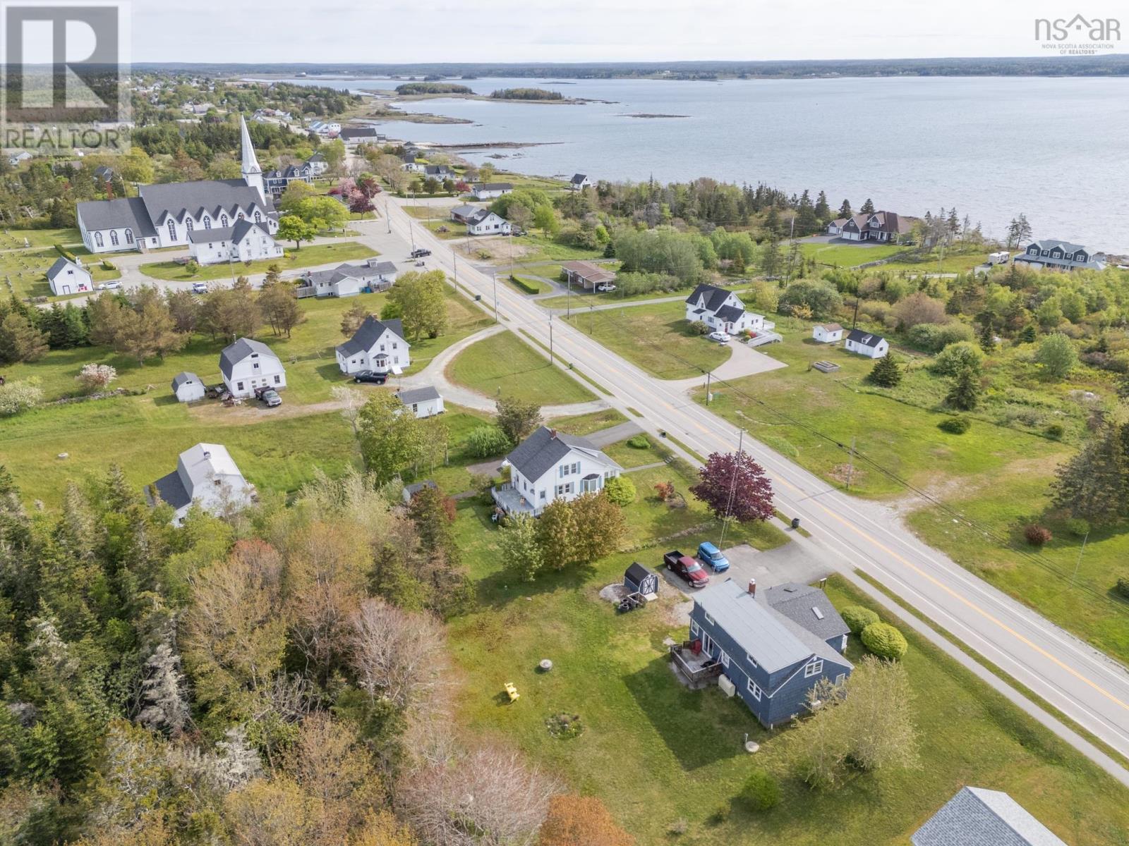 For sale 1192 335 Highway, Middle West Pubnico, Nova Scotia B0W2M0