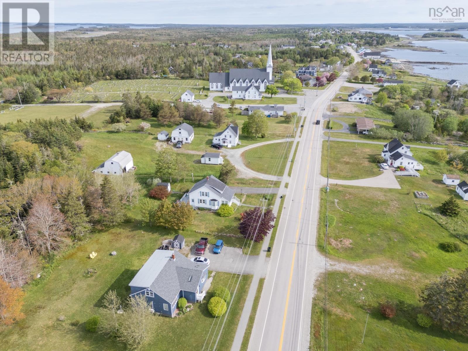 For sale 1192 335 Highway, Middle West Pubnico, Nova Scotia B0W2M0