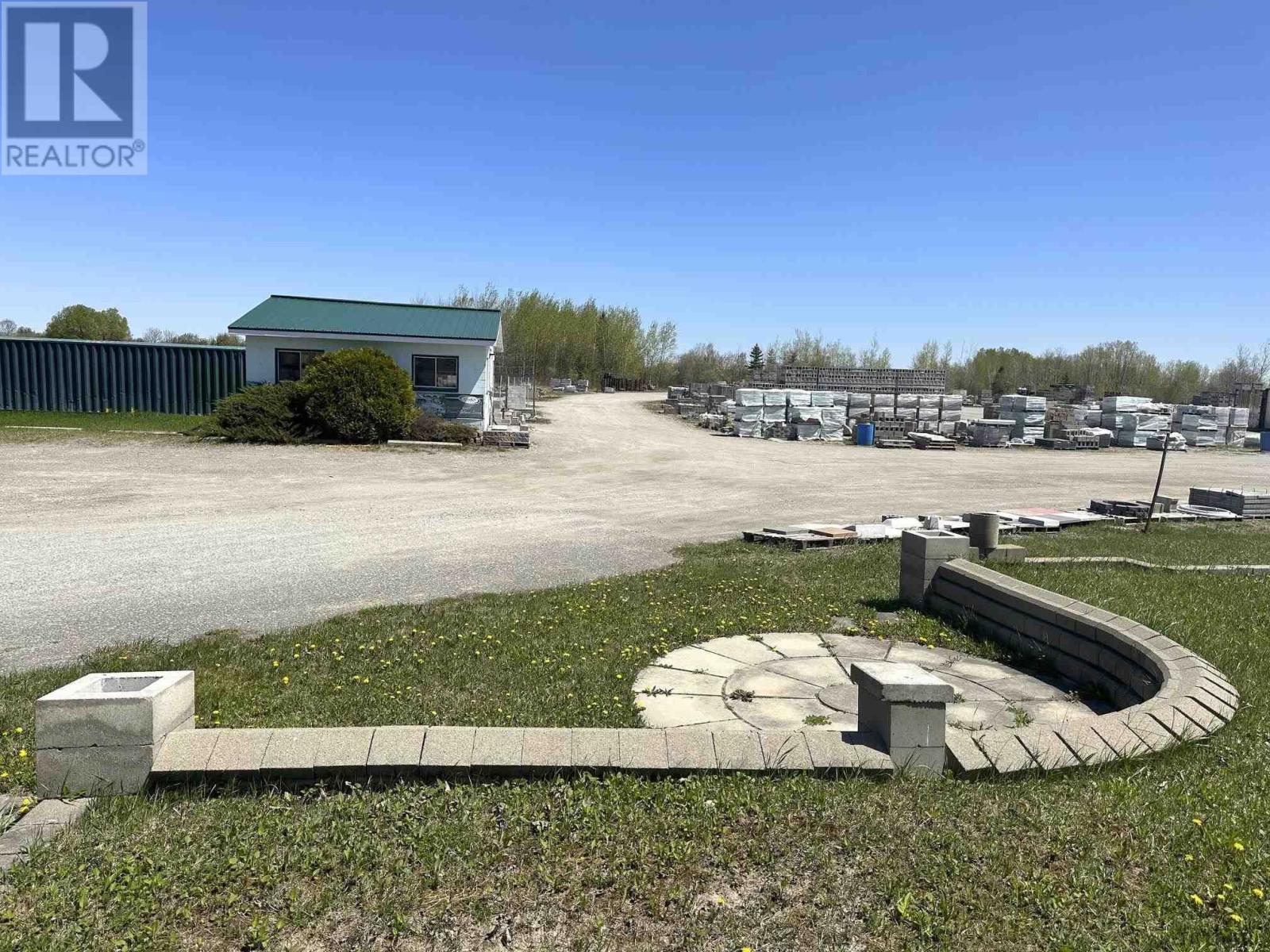 For sale 332407 Highway 11 N, Earlton, Ontario P0J1E0 TM230237