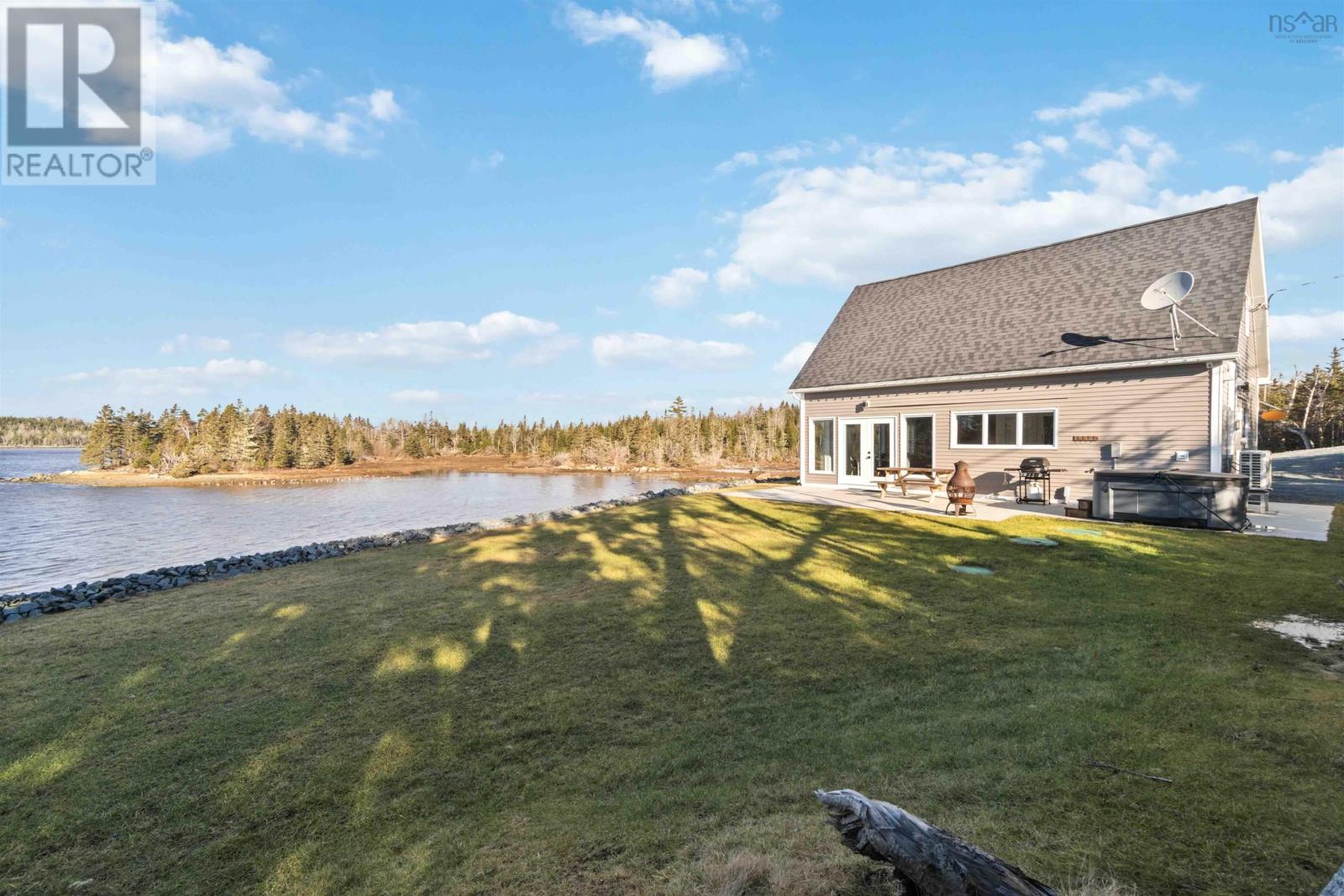 720 Ostrea Lake Road, Musquodoboit Harbour, Nova Scotia B0J2L0 REALTOR.ca