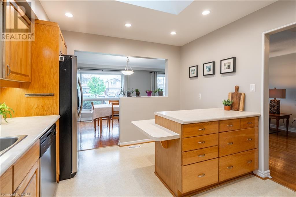 For sale 356 DELREX Boulevard, Halton, Ontario L7G4H4 40575738