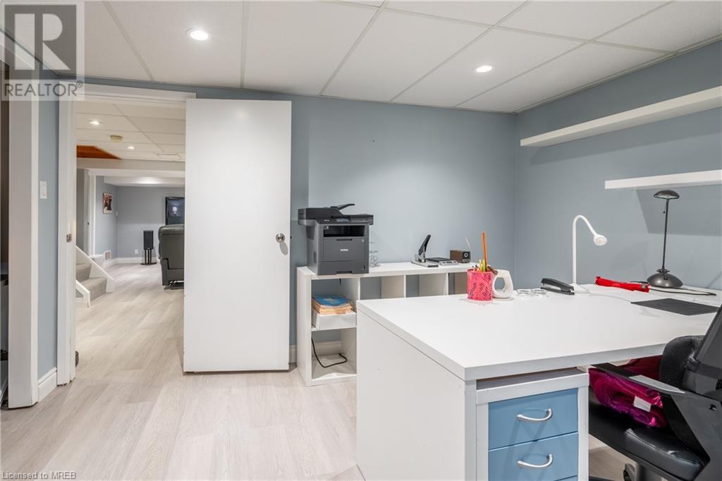 For sale 356 DELREX Boulevard, Halton, Ontario L7G4H4 40575738