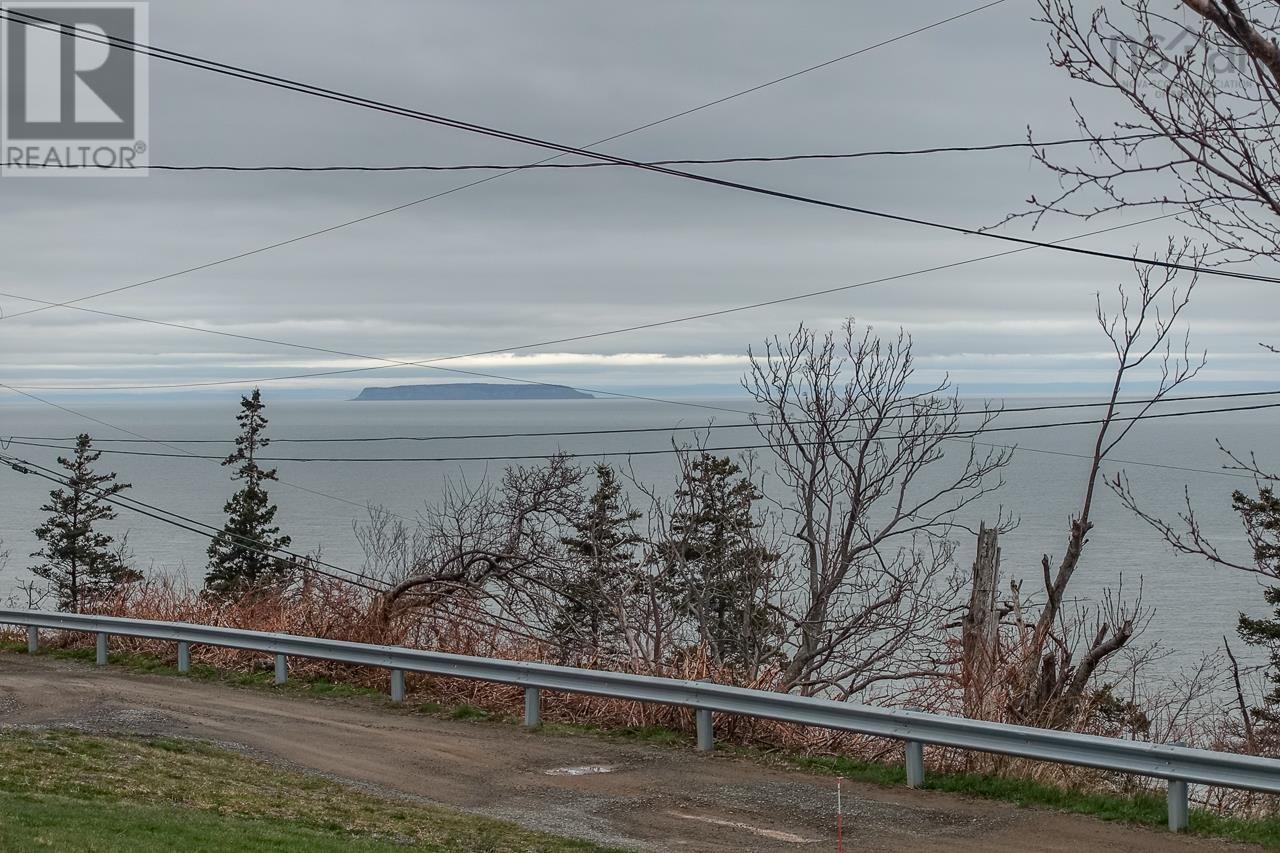 For sale 22 Pent Road, Harbourville, Nova Scotia B0P1E0 202409577